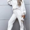Women’s Solid Color Hooded Tracksuit – 2-Piece Sweatshirt & Pants Set for Fall & Winter Streetwear (Black/White/Green)